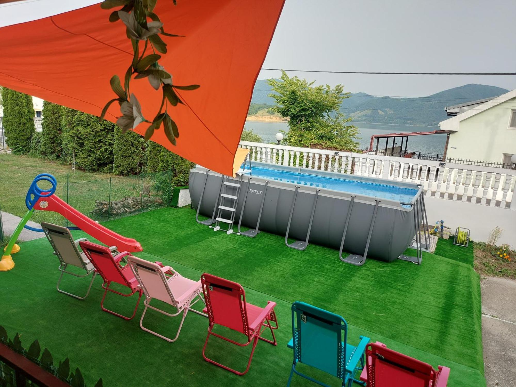 Casa Geppo - Camere De Inchiriat Ieşelniţa Exterior foto